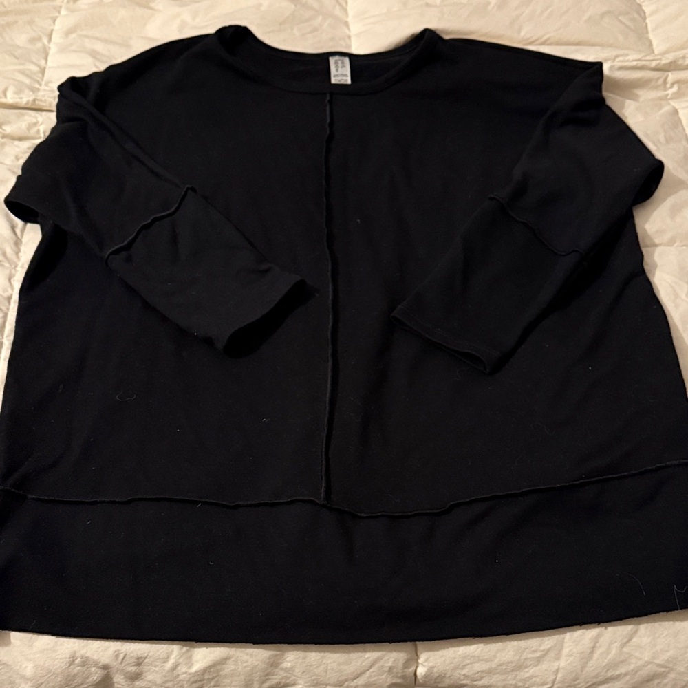 SPANX comfy black top